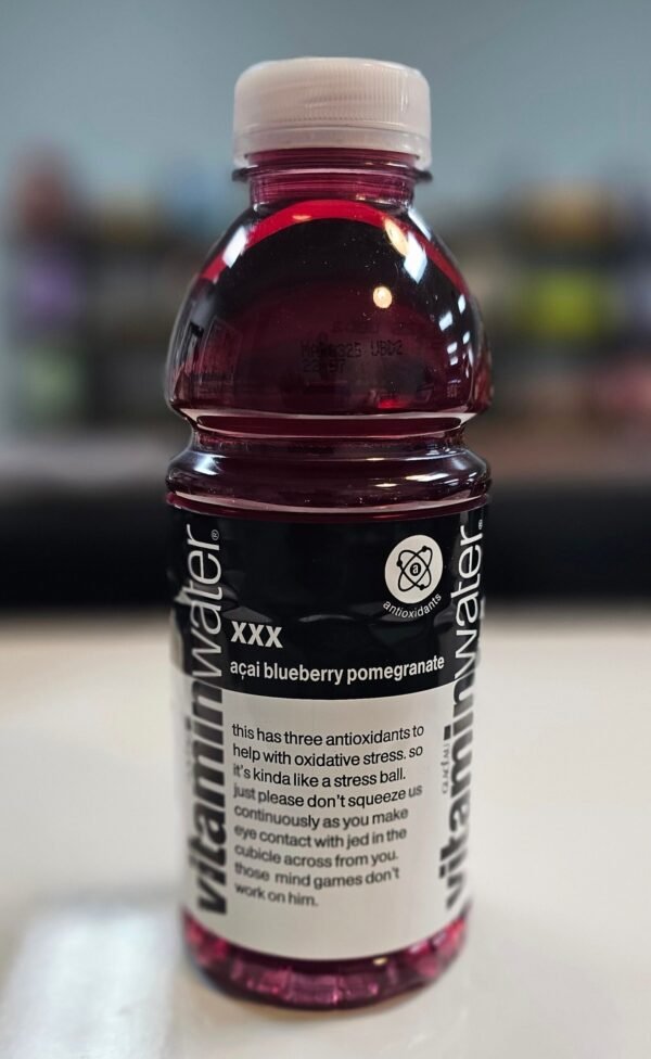 Vitamin water XXX Acai-Blueberry-Pomegranate