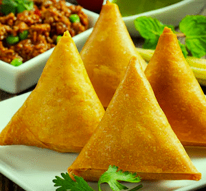 Samosa Fresh (With Chutney)- Sold per peice