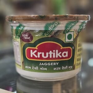 Krutika - Natural Jaggery (Desi Gud- 900 G)