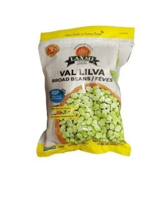 Fresh Laxmi Val Lilva in a green pod, ideal for cooking.